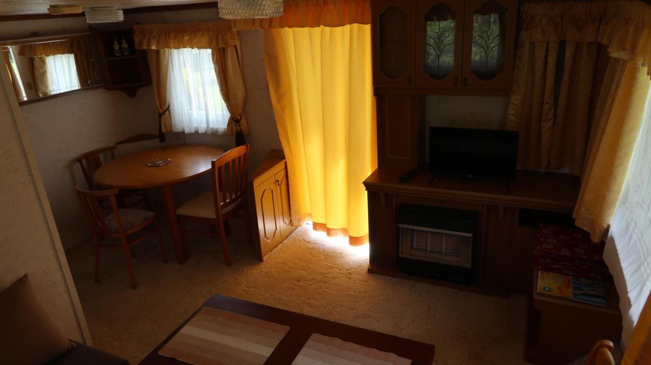 Privat Ave-Mobilhaus Villa Liptovsky Mikulas Luaran gambar